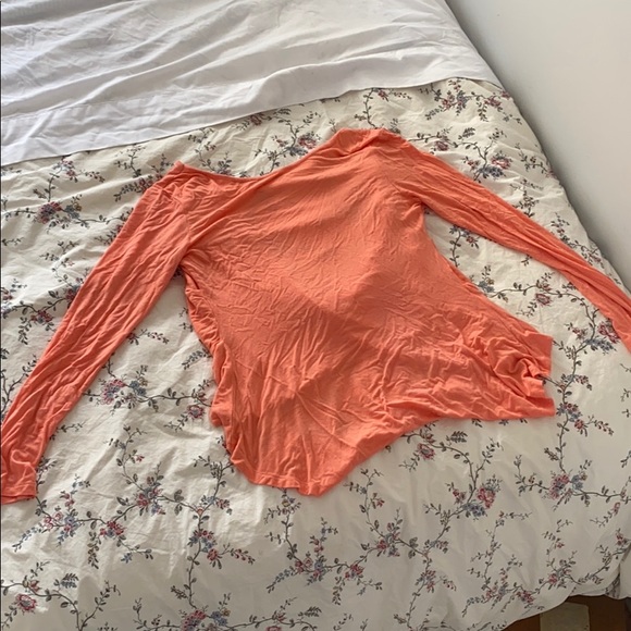 Long sleeve open back - Picture 6 of 6